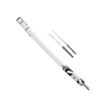 Katana Saya su peiliais balta