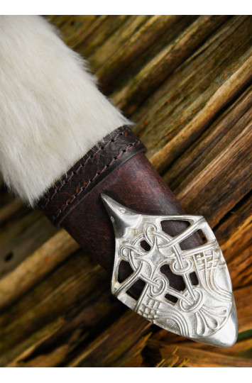 Vikingų karaliaus kardas, Windlass