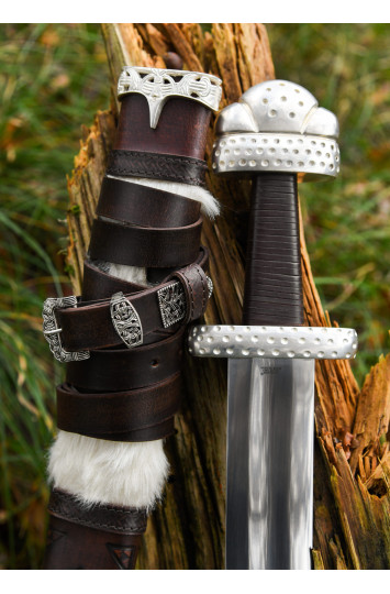 Vikingų karaliaus kardas, Windlass