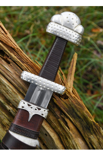 Vikingų karaliaus kardas, Windlass