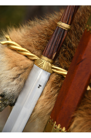 Writhen Hilt kalavijas su makštimi (Karališkieji ginklai), 15 a.