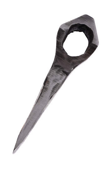 Viduramžiško kirvio galva, ašmenys buki