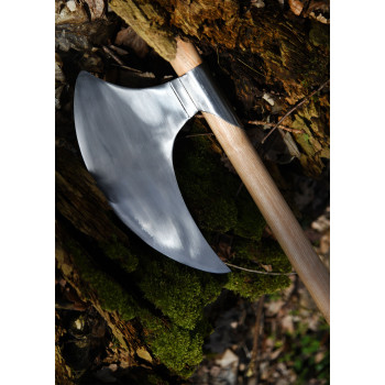 Dekoratyvinis barzdinis kirvis