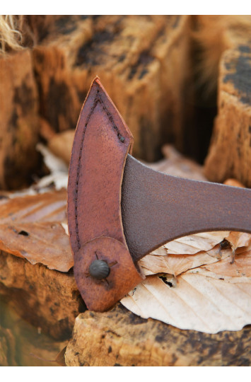 Paulo Cheno mėtomas kirvis Francisca