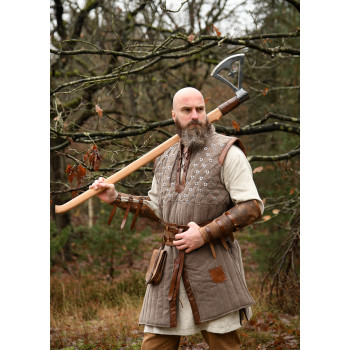 Gotlando 10 a. Vikingų kryžiaus kirvis