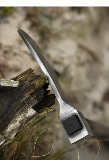 Viduramžių medžiotojo kirvis Windlass