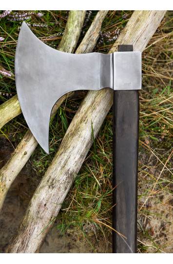 Viduramžių medžiotojo kirvis Windlass