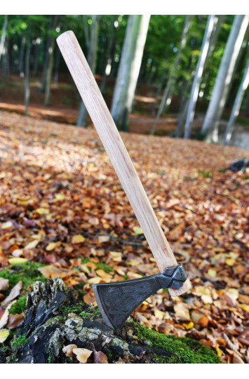 Vikingų kirvis Mammen