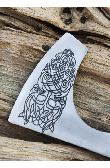 Vikingų kirvis tipas C