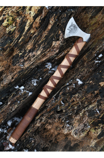 Vikingų kirvis tipas G