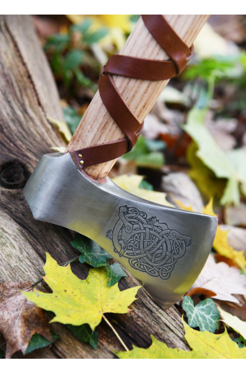 Vikingų kirvis tipas H