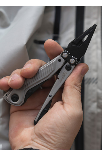 Daugiafunkcinis įrankis Flash MT, SOG