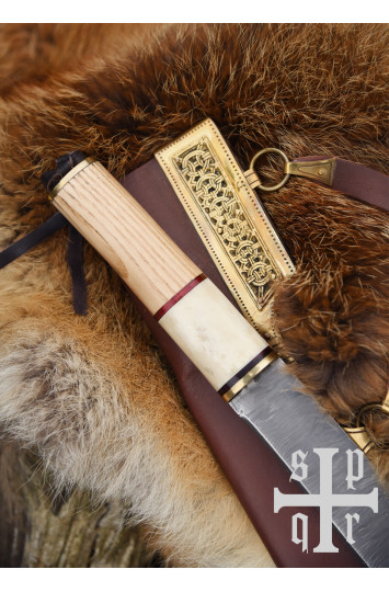 Vikingų peilis, su Damasko plieno geležte