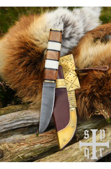 Vikingų peilis, Damasko plieno geležtė ir medinė/kaulinė rankena