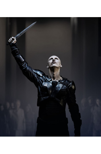 Filmo Kopa, peilis "Imperatoriaus ašmenys"