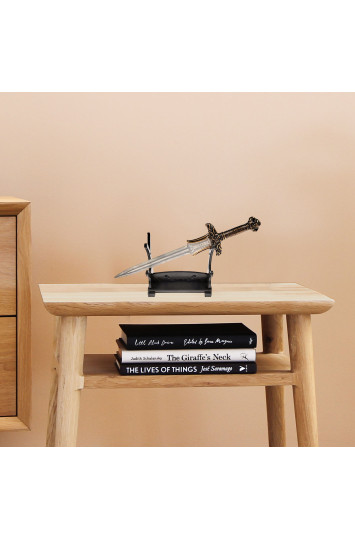 Konano miniatiūrinis Atlantidos kardo laiškų atidarytuvas su stovu