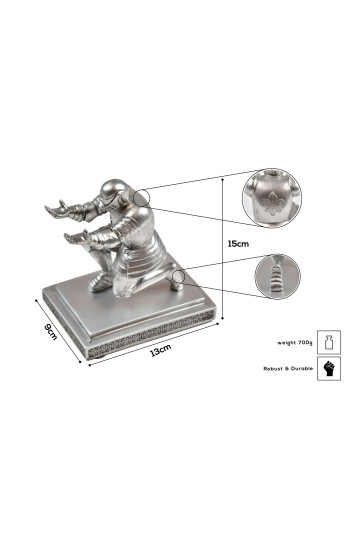 Riterio figūrėlė - laiškų atidarytuvo-rašiklio laikiklis, klūpantis viduramžių riteris